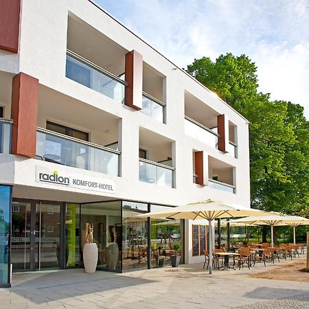 Radlon Fahrrad-Komfort-Hotel Waren  Buitenkant foto