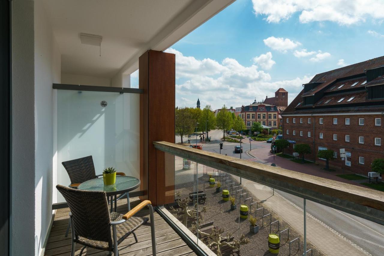 Radlon Fahrrad-Komfort-Hotel Waren  Buitenkant foto