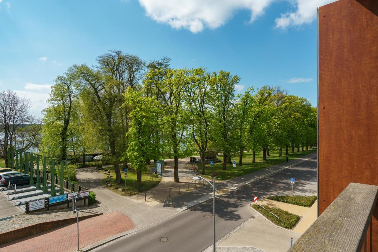 Radlon Fahrrad-Komfort-Hotel Waren  Buitenkant foto