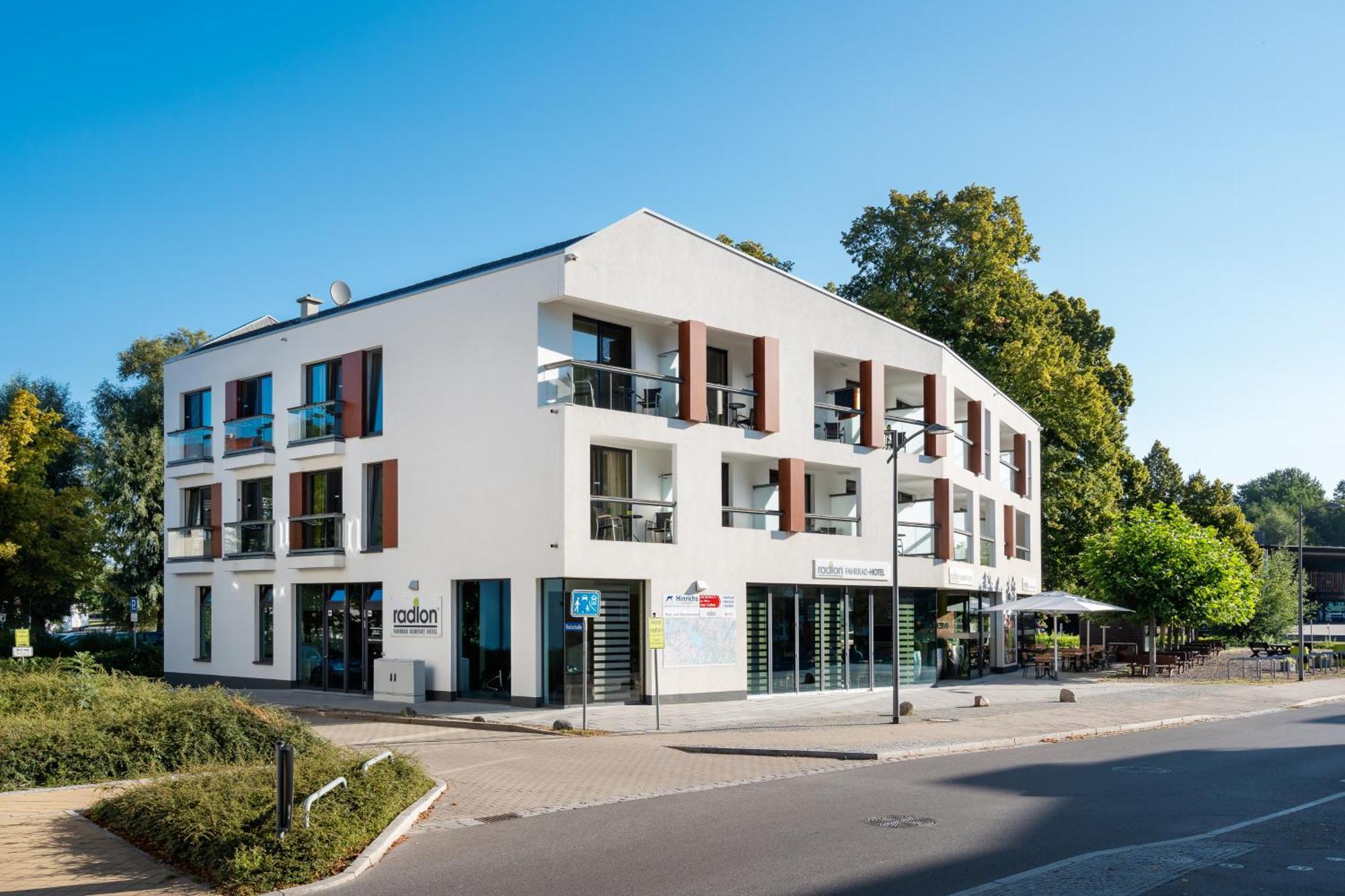 Radlon Fahrrad-Komfort-Hotel Waren  Buitenkant foto