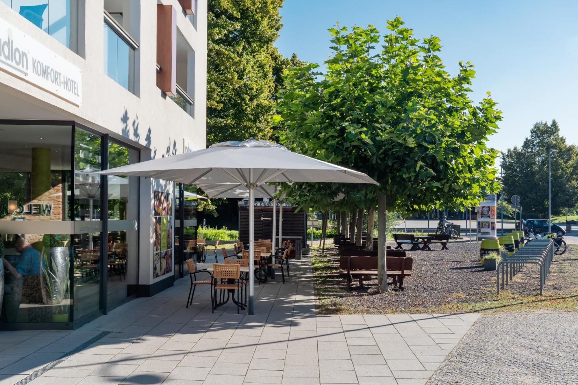 Radlon Fahrrad-Komfort-Hotel Waren  Buitenkant foto